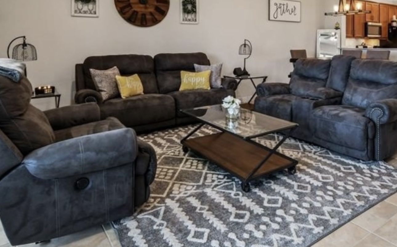Reclining Living Room Set 