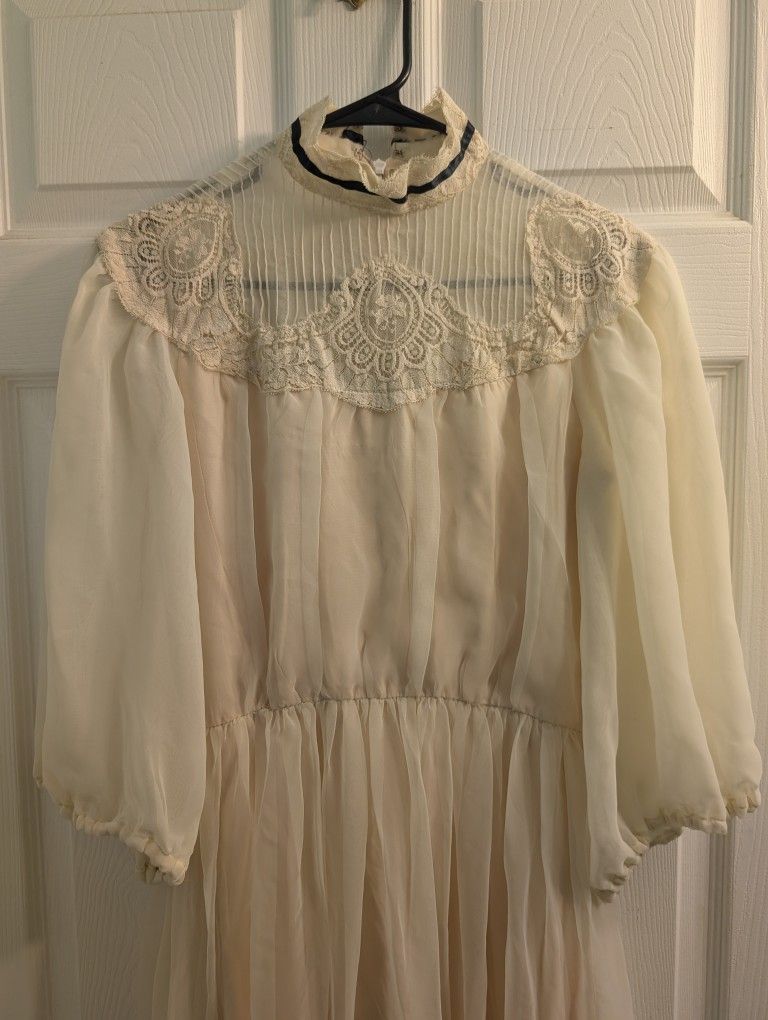Saks Fifth Ave Cream Vintage Dress