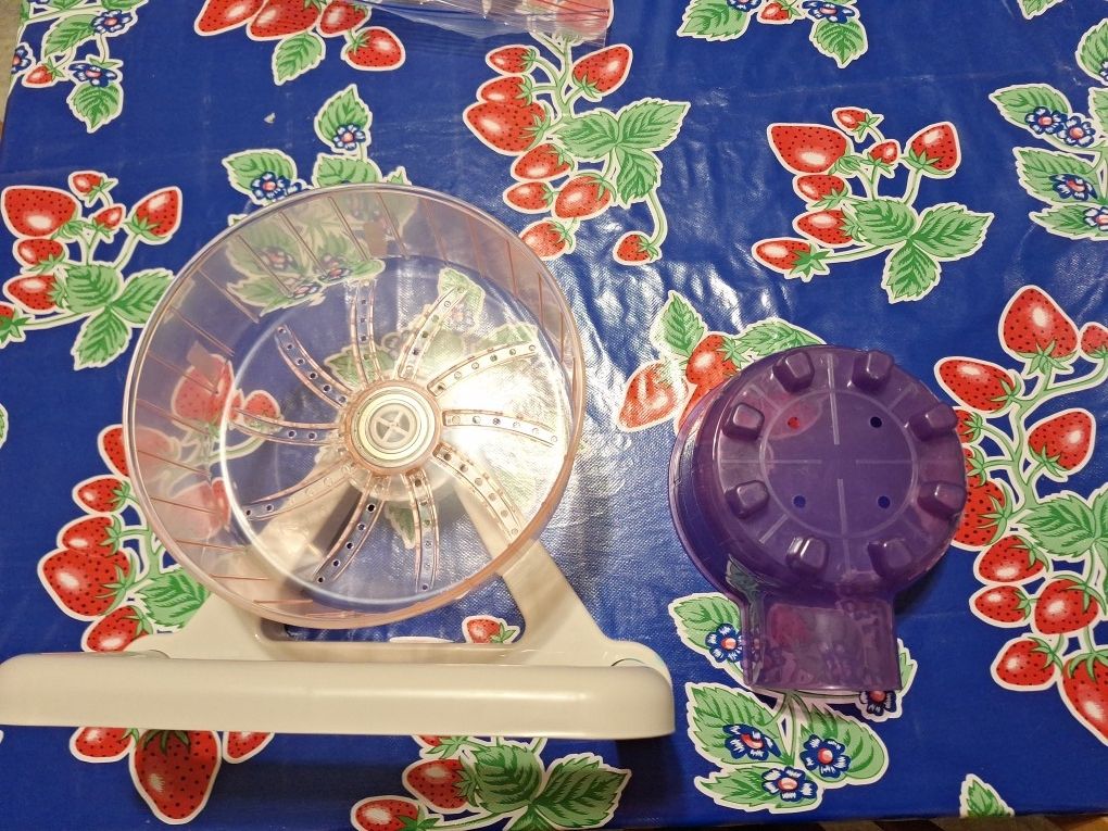 Silence Wheel And Hamster House