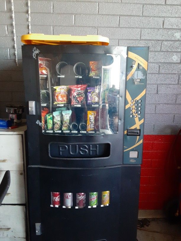 Vending Machine for Sale in Chandler, AZ OfferUp