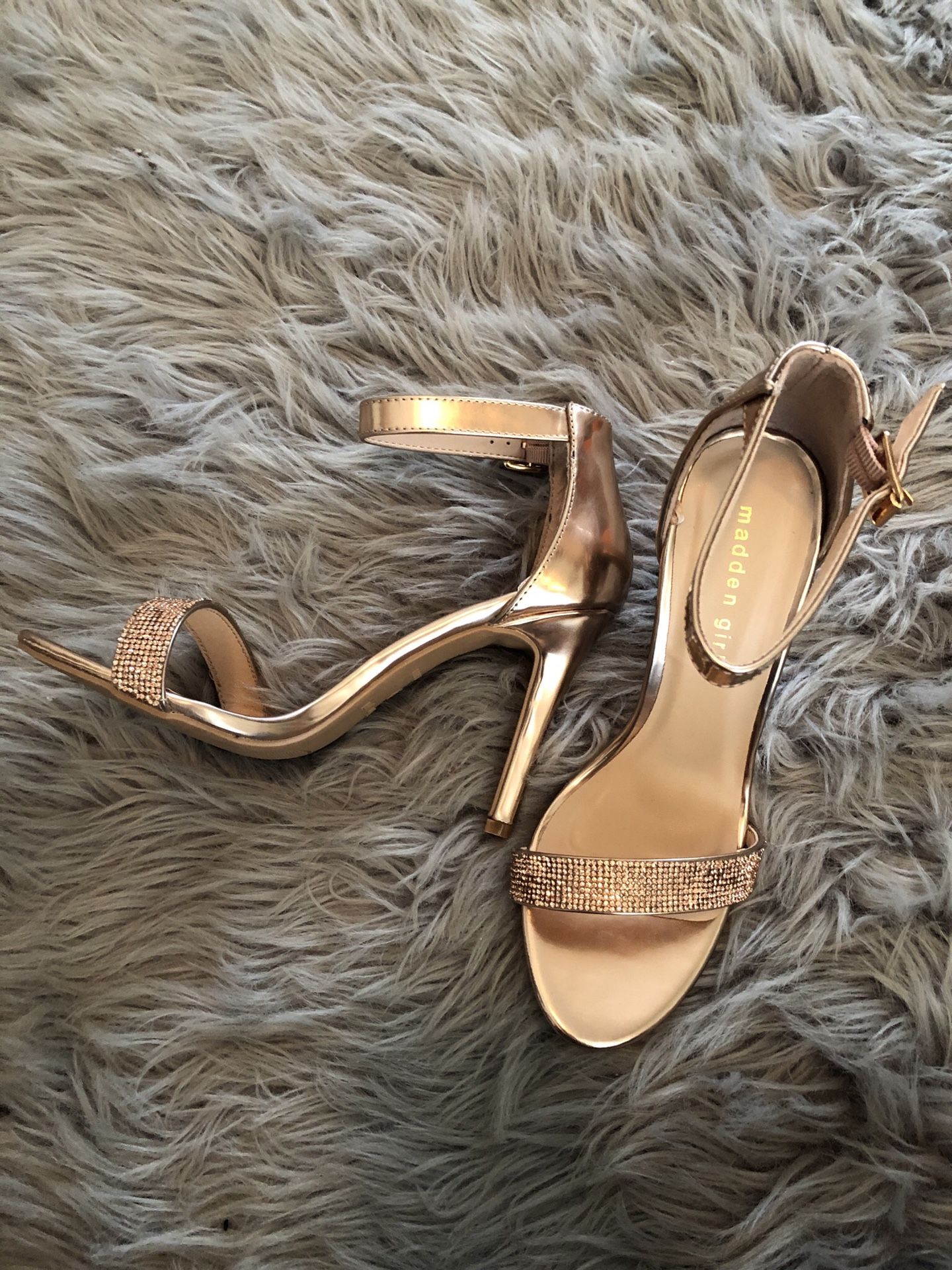 Madden girl rose gold heels sale