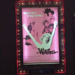 Marquee Lighted Frame