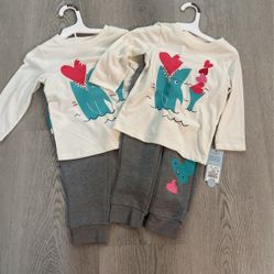 Toddler Boys' Long Sleeve Valentine's Day Shark Printed Graphic T-Shirt and Fleece Jogger Pants Set - Cat & Jack Cream 2T