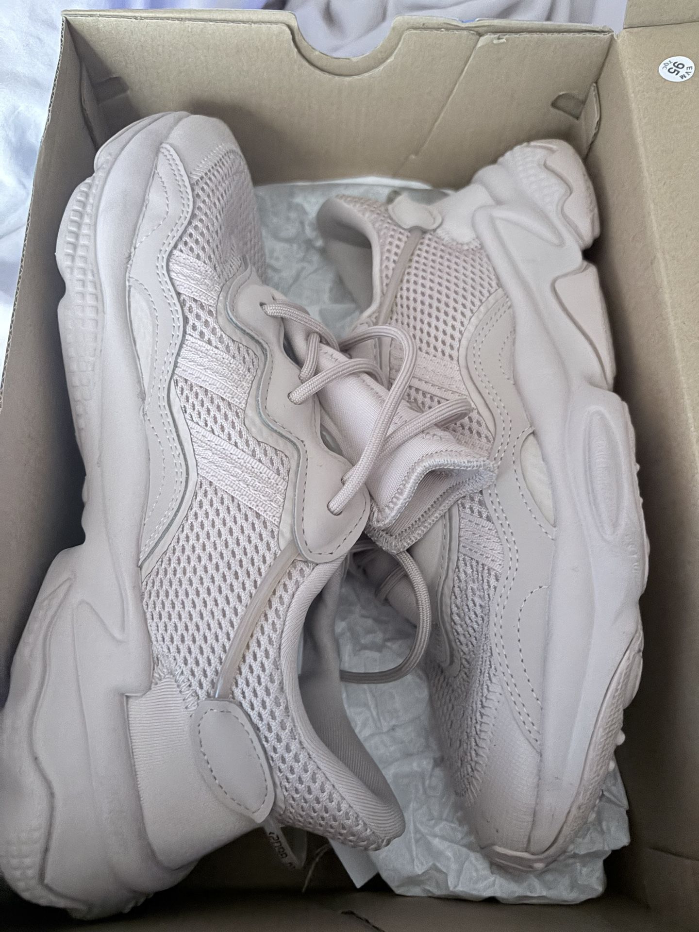 Kids Adidas Sneaker