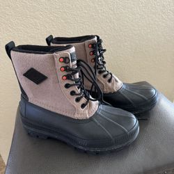 SPERRY ICE BAY TAUPE BOOTS