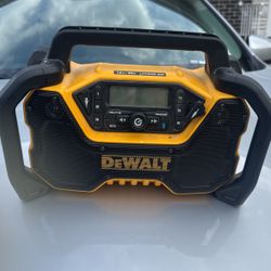 DeWalt Radio