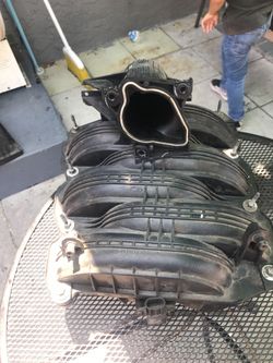 Intake manifold 2006 Jeep Grand Cherokee Laredo