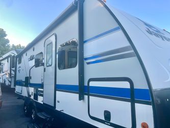 2018 travel trailer