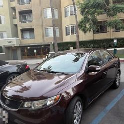 2010 KIA Forte Koup