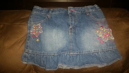 Girls skirt short