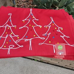 Food Network  8 Placemats.  Nwt