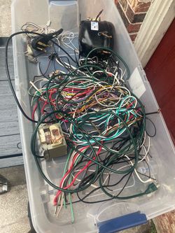 Mixed Lot of Electrical wire and Hardware / copper / metals