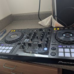pioneer DDJ 800 with Bag 