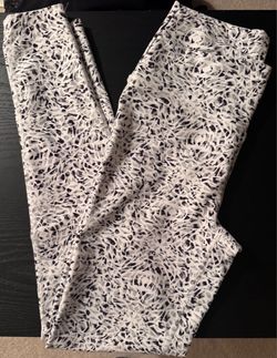 Black and White Printed Athletic Leggings