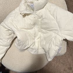 White Puffer Jacket 