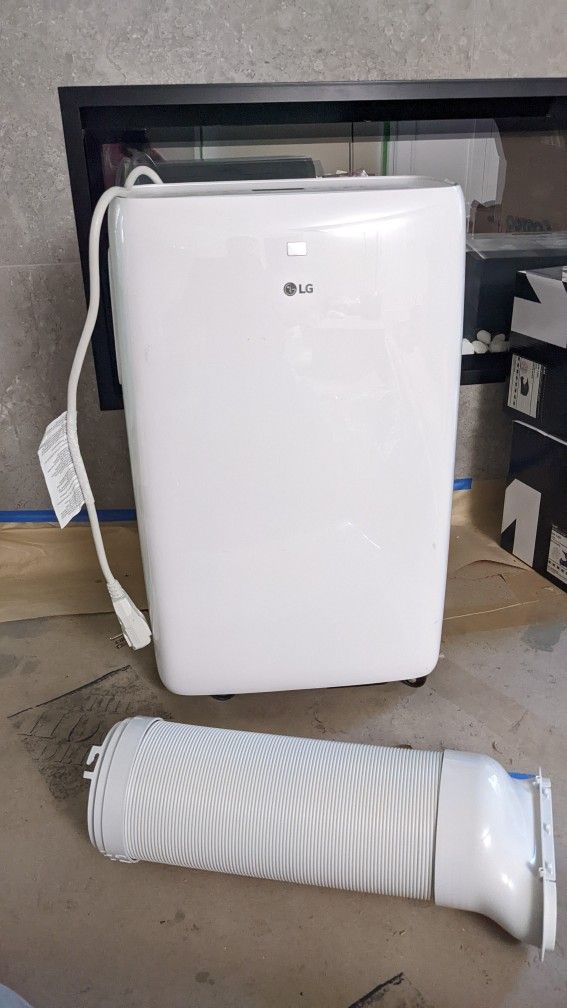 LG Portable air conditioner