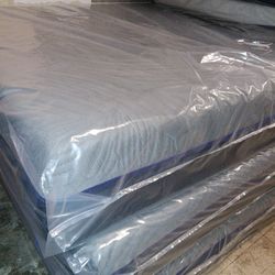 ☀️🌞☀️🌞 $169 Full Cooling Gel Memory Foam Mattress Only $169 ☀️🌞☀️🌞