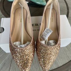 FEVERSOLE Woman’s Shoes Size 7.5 Brand New Never Used $25 Firm Pick Up Only 