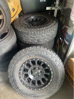 Pro Comp wheels & Tires