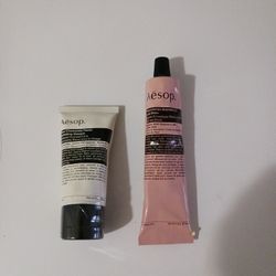 AESOP blu Chamomile Facial Hydrating Masque + resurrection aromatic hand balm.
All NEW original and SEALED!
Only 10 dollars each or both for Only 15 d