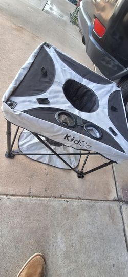 Adjustable Height Travel Activity Seat with Floor Mat, Portable Baby Chair