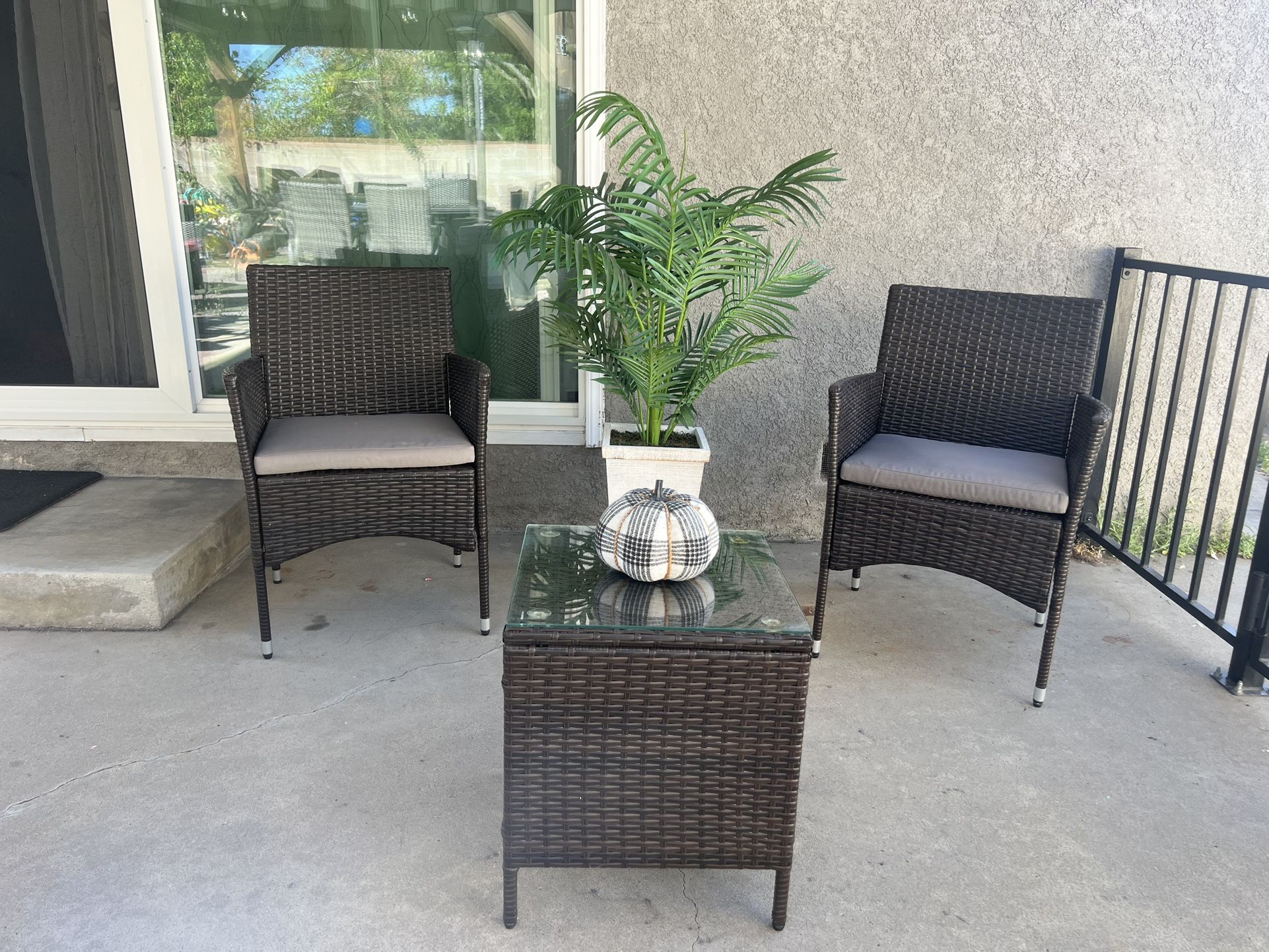 Outdoor Patio Furniture Set