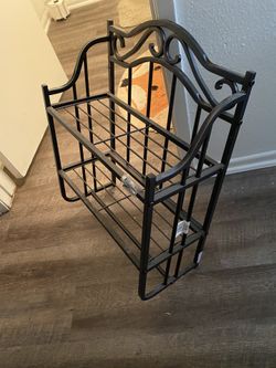 Metal bathroom shelf
