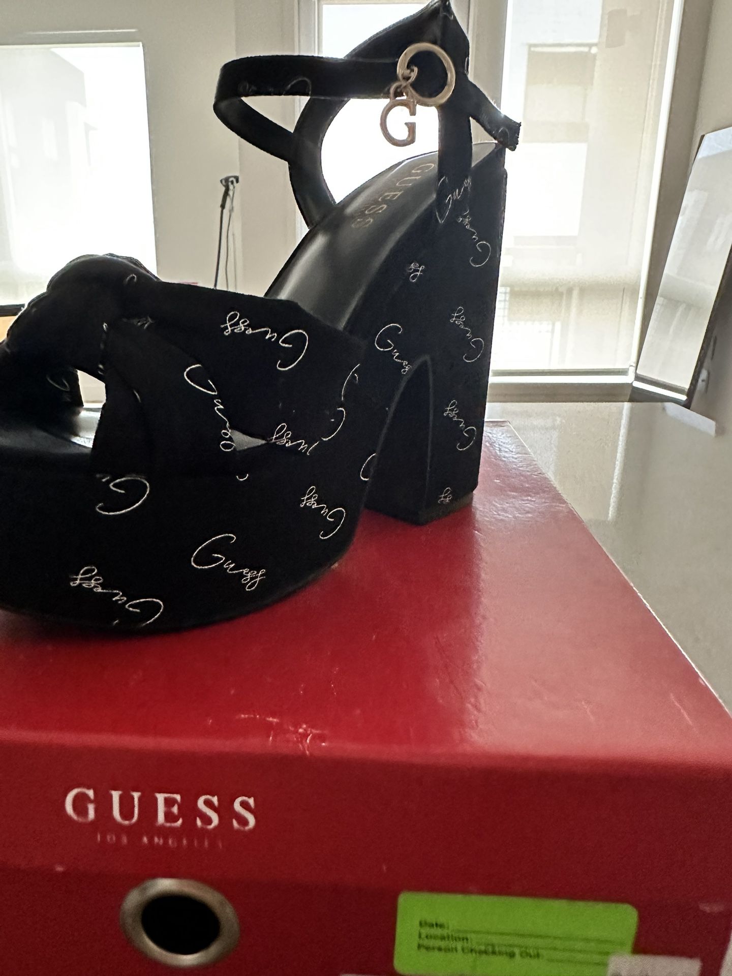 Guess Heels Size 7
