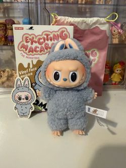 Sea Salt Coconut Labubu - The Monsters Macaron Series