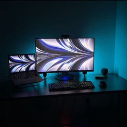 Dell 32 Inch Monitor - 165hz