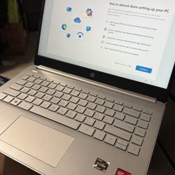 HP 14 Laptop/ Good For Gaming/Music Production/Obs