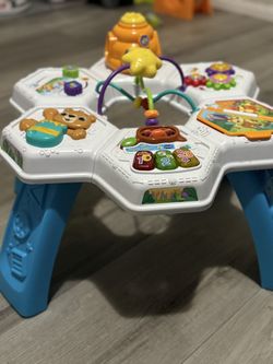 V Tech Baby Standing Table Toy