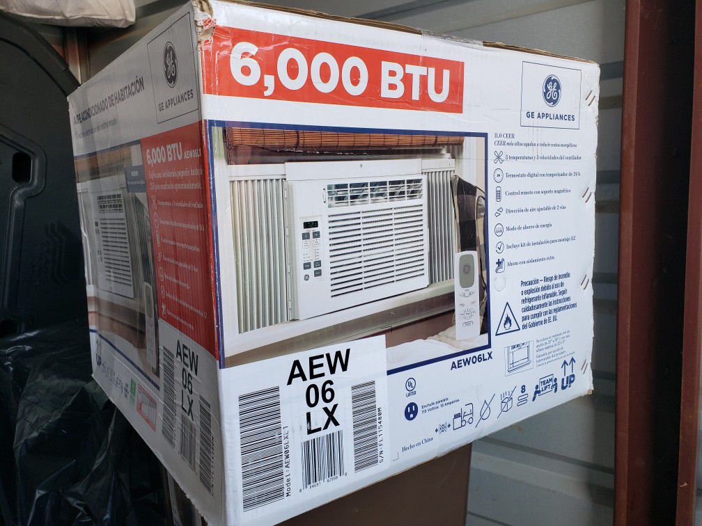 GE 6,000 BTU Window AC With Remote, AEW06LY