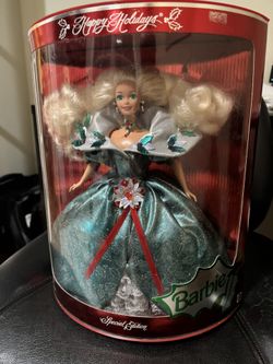 1995 Happy Holidays Special Edition Barbie Doll by Mattel