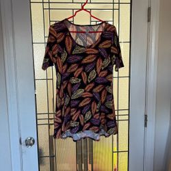 LuLaRoe Flowing Blouse With Colorful Feather Motif-Medium