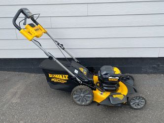 DeWalt 20v DCMWSP255Y2 Self-Propelled Lawn Mower (A1D032699)