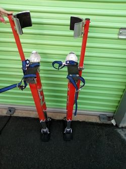 Drywall Building Stilts