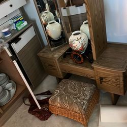 Vintage antique vanity