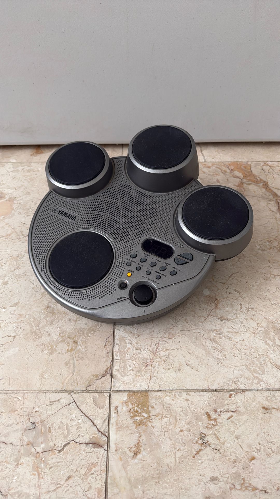 Yamaha DD-40 4-Pad Electronic Drum Set - Great for Beginners!