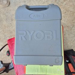 Ryobi 7.2 Drill w/ battery