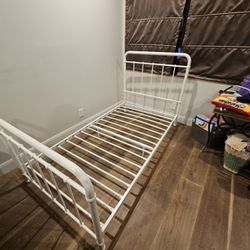 Twin Bed Set