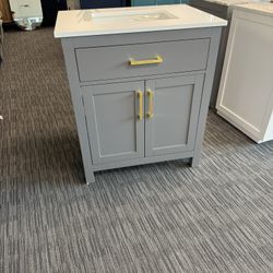 30” Bathroom Vanity In Grey