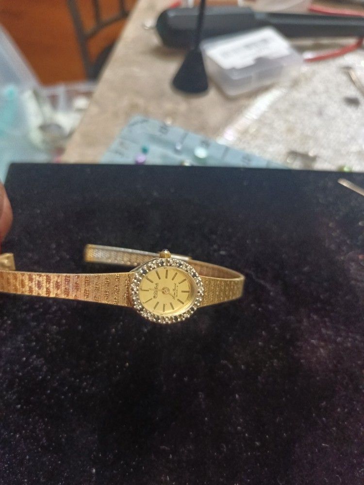 Ladies Antique Watch 