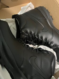 Manoa Leather Blk On Blk Nike Boots