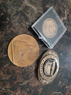 Belt buckle & Large Medal Coins