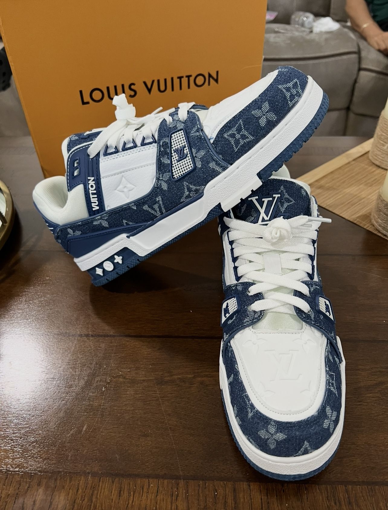 New LV Men’s Shoes.