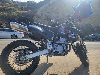 SUZUKI DRZ400 SM