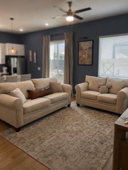 Sofa set couch (free delivery!)