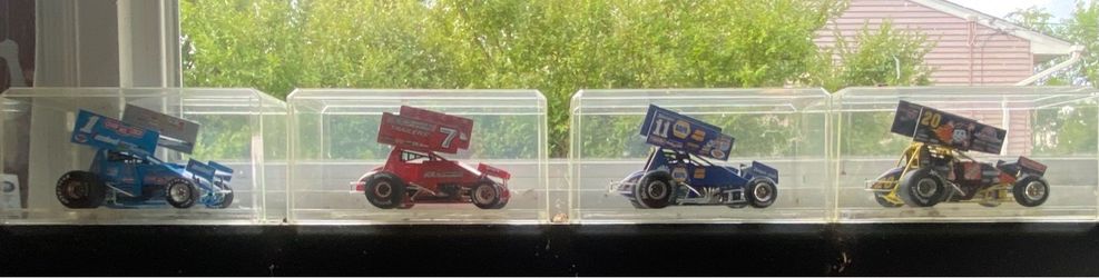1:24    4 sprint cars