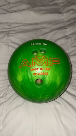 AMF bowling ball  🎳 made in the USA🇺🇸 with bowler bag 💼